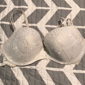 Victoria’s Secret White Padded Demi 38D bra